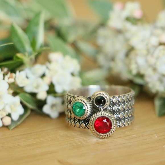 Grand bazzar jewelers Jewelry - Artisan sterling silver ring Size 7.5